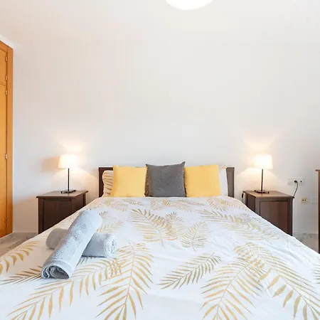 4 Bed Duplex With Stunning Sea Views Apartament Benalmádena