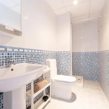 Apartament 4 Bed Duplex With Stunning Sea Views *